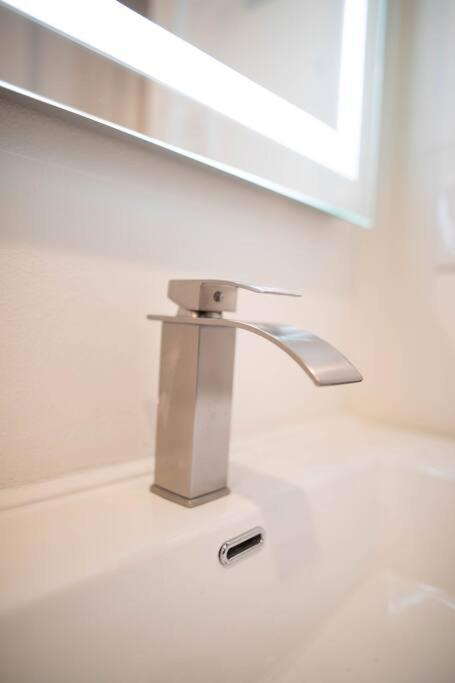 Platinum Palace 1Br 1Ba - Central Dallas Stay エクステリア 写真